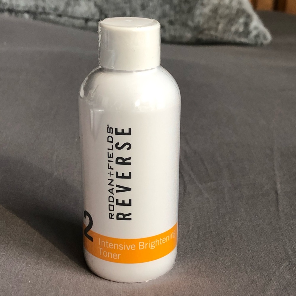 Rodan+Fields Reverse Step 2 Intense Brighten Toner